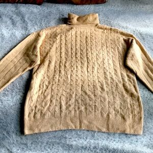 Long sleeve turtle neck